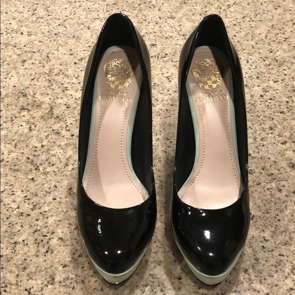 Vince Camuto Dacoma platform pumps - Picture 2 of 8